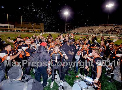 Thumbnail 3 in Folsom vs Vacaville (CIF SJS D2 Final) photogallery.