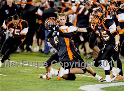 Thumbnail 1 in Folsom vs Vacaville (CIF SJS D2 Final) photogallery.
