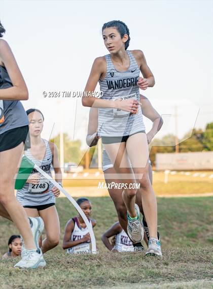 Thumbnail 3 in Cedar Park Invitational (5A-6A) photogallery.
