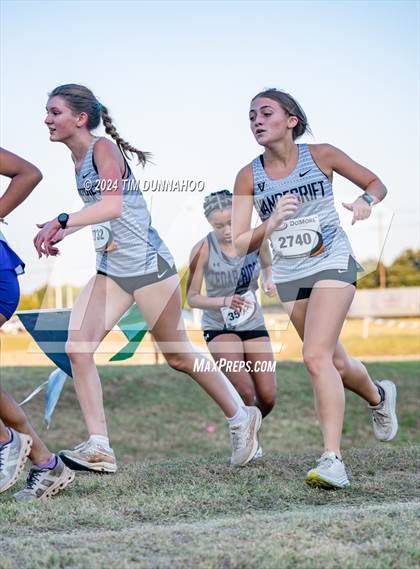 Thumbnail 2 in Cedar Park Invitational (5A-6A) photogallery.