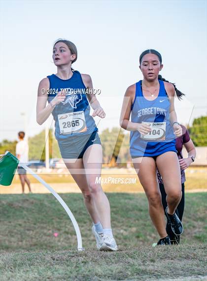 Thumbnail 3 in Cedar Park Invitational (5A-6A) photogallery.