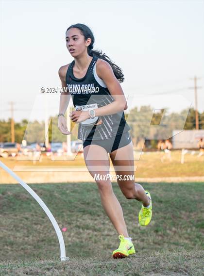 Thumbnail 3 in Cedar Park Invitational (5A-6A) photogallery.