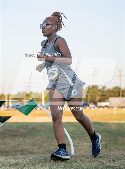 Thumbnail 3 in Cedar Park Invitational (5A-6A) photogallery.