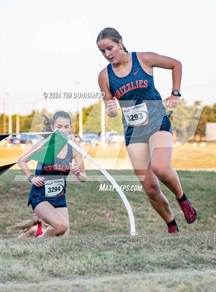 Thumbnail 3 in Cedar Park Invitational (5A-6A) photogallery.