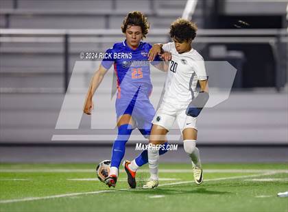 Thumbnail 2 in Grand Oaks vs College Park photogallery.