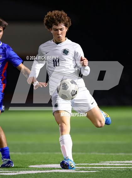 Thumbnail 3 in Grand Oaks vs College Park photogallery.