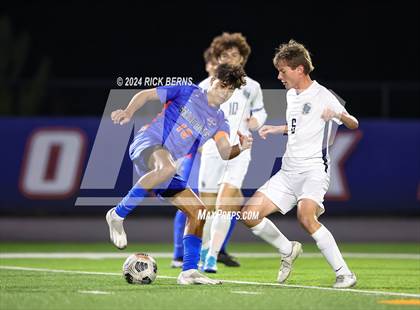Thumbnail 3 in Grand Oaks vs College Park photogallery.