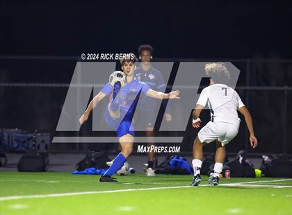 Thumbnail 3 in Grand Oaks vs College Park photogallery.