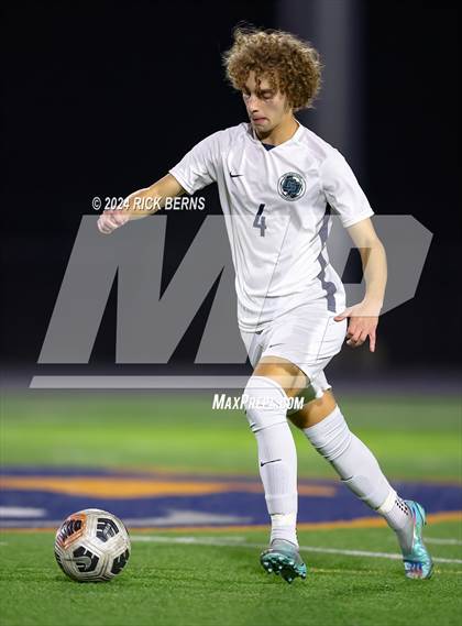 Thumbnail 3 in Grand Oaks vs College Park photogallery.