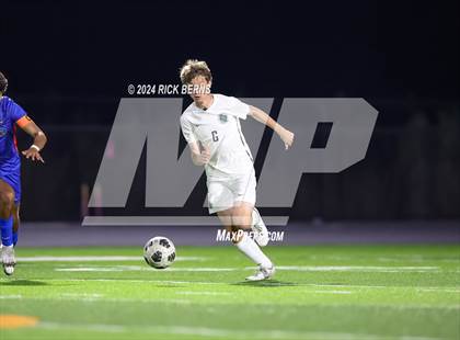 Thumbnail 2 in Grand Oaks vs College Park photogallery.