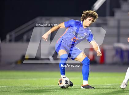 Thumbnail 2 in Grand Oaks vs College Park photogallery.