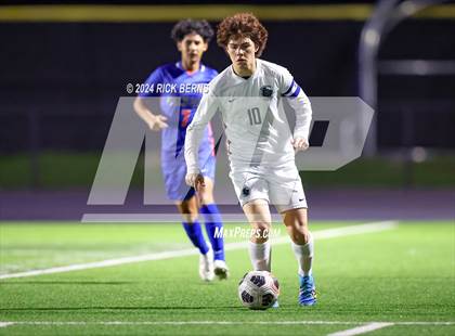 Thumbnail 1 in Grand Oaks vs College Park photogallery.