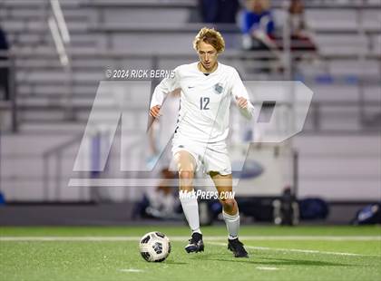 Thumbnail 1 in Grand Oaks vs College Park photogallery.