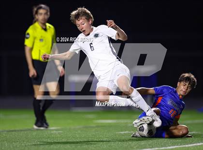 Thumbnail 1 in Grand Oaks vs College Park photogallery.