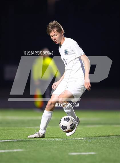 Thumbnail 1 in Grand Oaks vs College Park photogallery.
