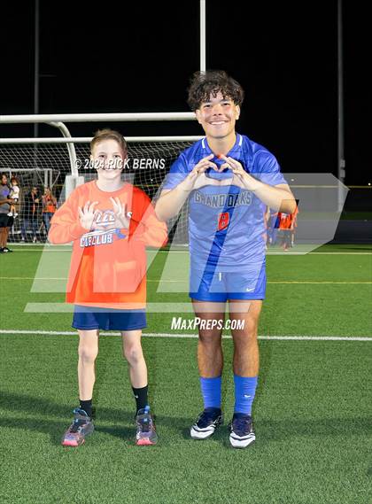 Thumbnail 2 in Grand Oaks vs College Park photogallery.