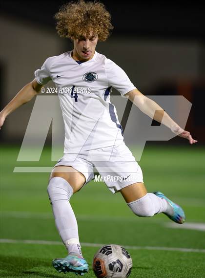 Thumbnail 1 in Grand Oaks vs College Park photogallery.