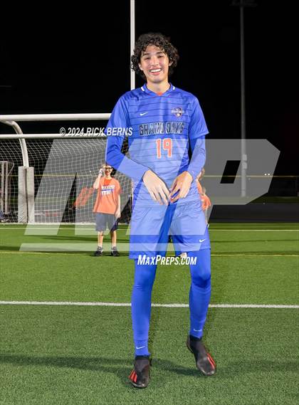 Thumbnail 2 in Grand Oaks vs College Park photogallery.