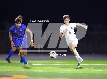 Thumbnail 3 in Grand Oaks vs College Park photogallery.