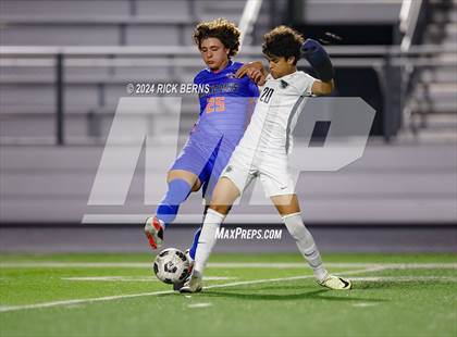 Thumbnail 1 in Grand Oaks vs College Park photogallery.