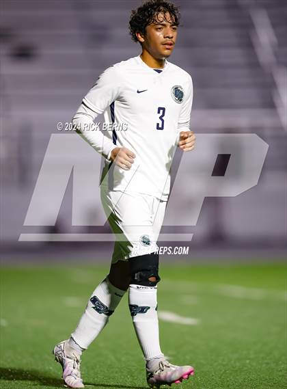 Thumbnail 2 in Grand Oaks vs College Park photogallery.