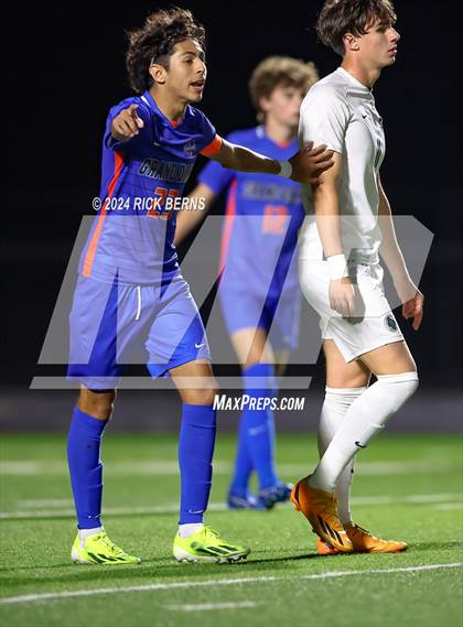 Thumbnail 1 in Grand Oaks vs College Park photogallery.
