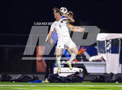 Thumbnail 2 in Grand Oaks vs College Park photogallery.
