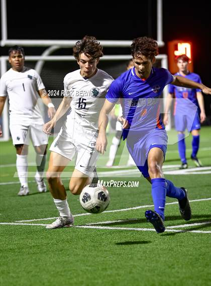 Thumbnail 2 in Grand Oaks vs College Park photogallery.