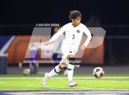 Thumbnail 1 in Grand Oaks vs College Park photogallery.