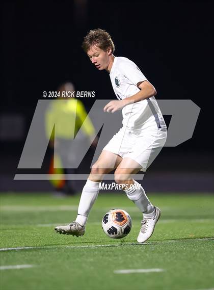 Thumbnail 3 in Grand Oaks vs College Park photogallery.