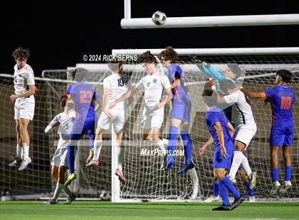 Thumbnail 3 in Grand Oaks vs College Park photogallery.