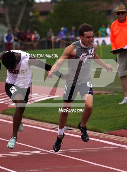 Thumbnail 2 in CHSAA 5A Finals (4 x 400 Meters) photogallery.
