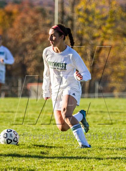 Thumbnail 2 in Southington vs Northwest Catholic (CIAC Class LL 1st Round) photogallery.