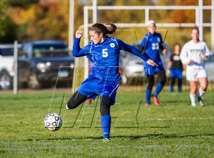 Thumbnail 3 in Southington vs Northwest Catholic (CIAC Class LL 1st Round) photogallery.