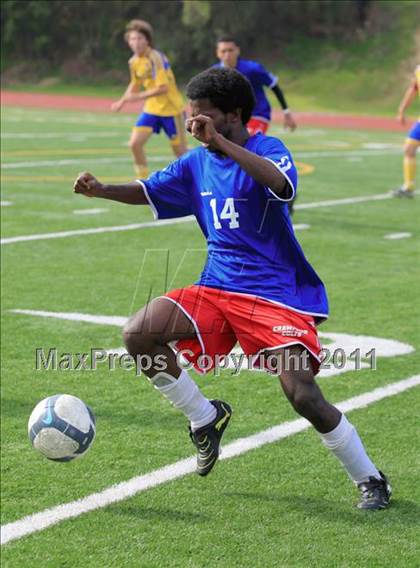 Thumbnail 2 in Grossmont vs. Crawford photogallery.