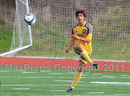 Thumbnail 3 in Grossmont vs. Crawford photogallery.