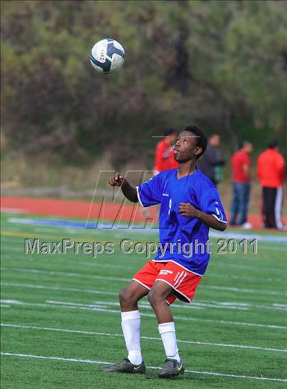 Thumbnail 2 in Grossmont vs. Crawford photogallery.