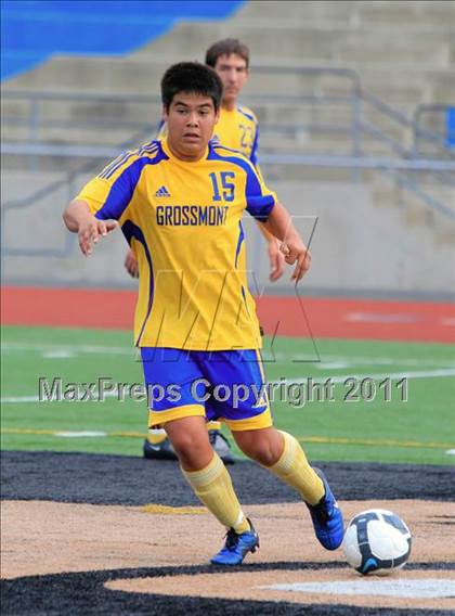 Thumbnail 3 in Grossmont vs. Crawford photogallery.