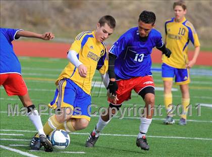 Thumbnail 2 in Grossmont vs. Crawford photogallery.