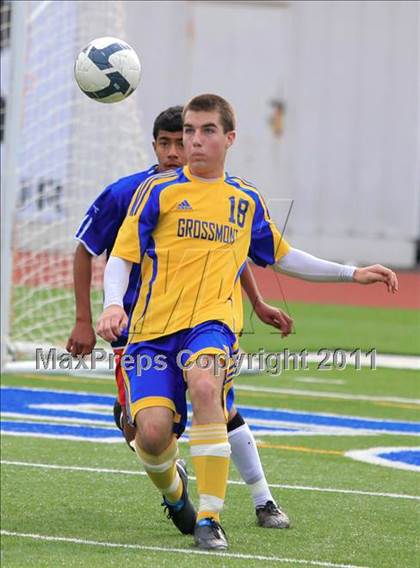Thumbnail 2 in Grossmont vs. Crawford photogallery.
