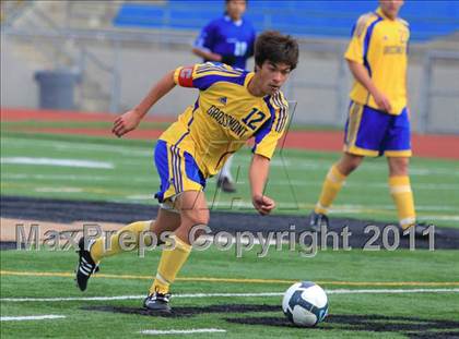 Thumbnail 3 in Grossmont vs. Crawford photogallery.