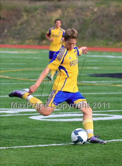 Thumbnail 3 in Grossmont vs. Crawford photogallery.