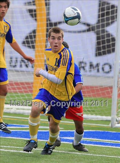Thumbnail 1 in Grossmont vs. Crawford photogallery.