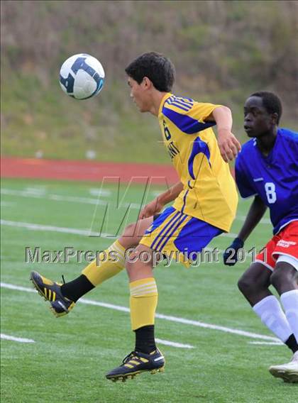 Thumbnail 2 in Grossmont vs. Crawford photogallery.