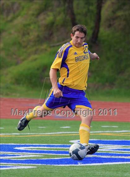 Thumbnail 1 in Grossmont vs. Crawford photogallery.