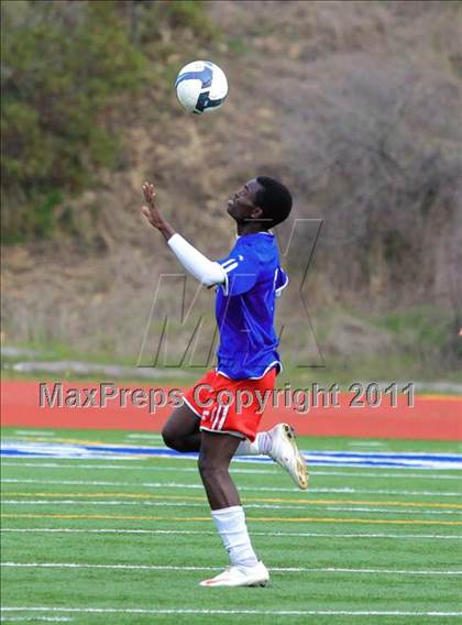 Thumbnail 2 in Grossmont vs. Crawford photogallery.