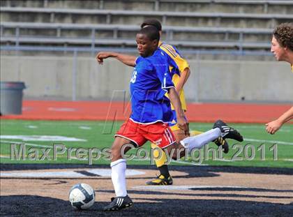 Thumbnail 2 in Grossmont vs. Crawford photogallery.