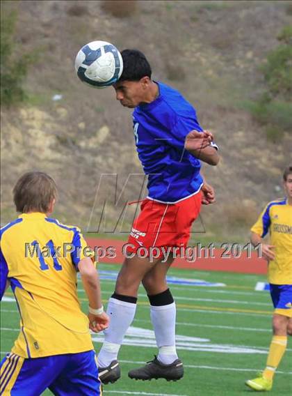 Thumbnail 2 in Grossmont vs. Crawford photogallery.