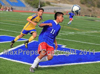 Thumbnail 1 in Grossmont vs. Crawford photogallery.