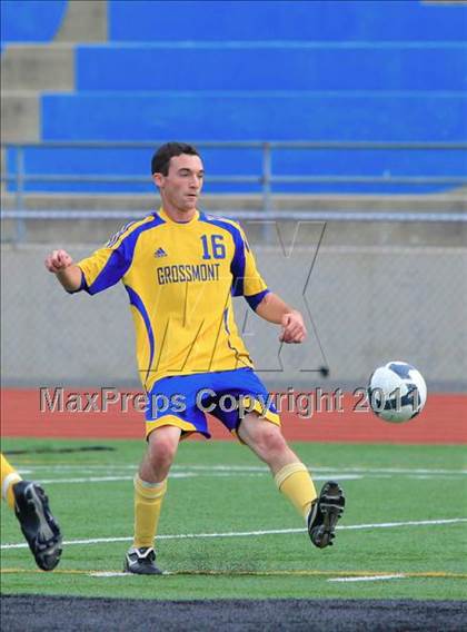 Thumbnail 3 in Grossmont vs. Crawford photogallery.